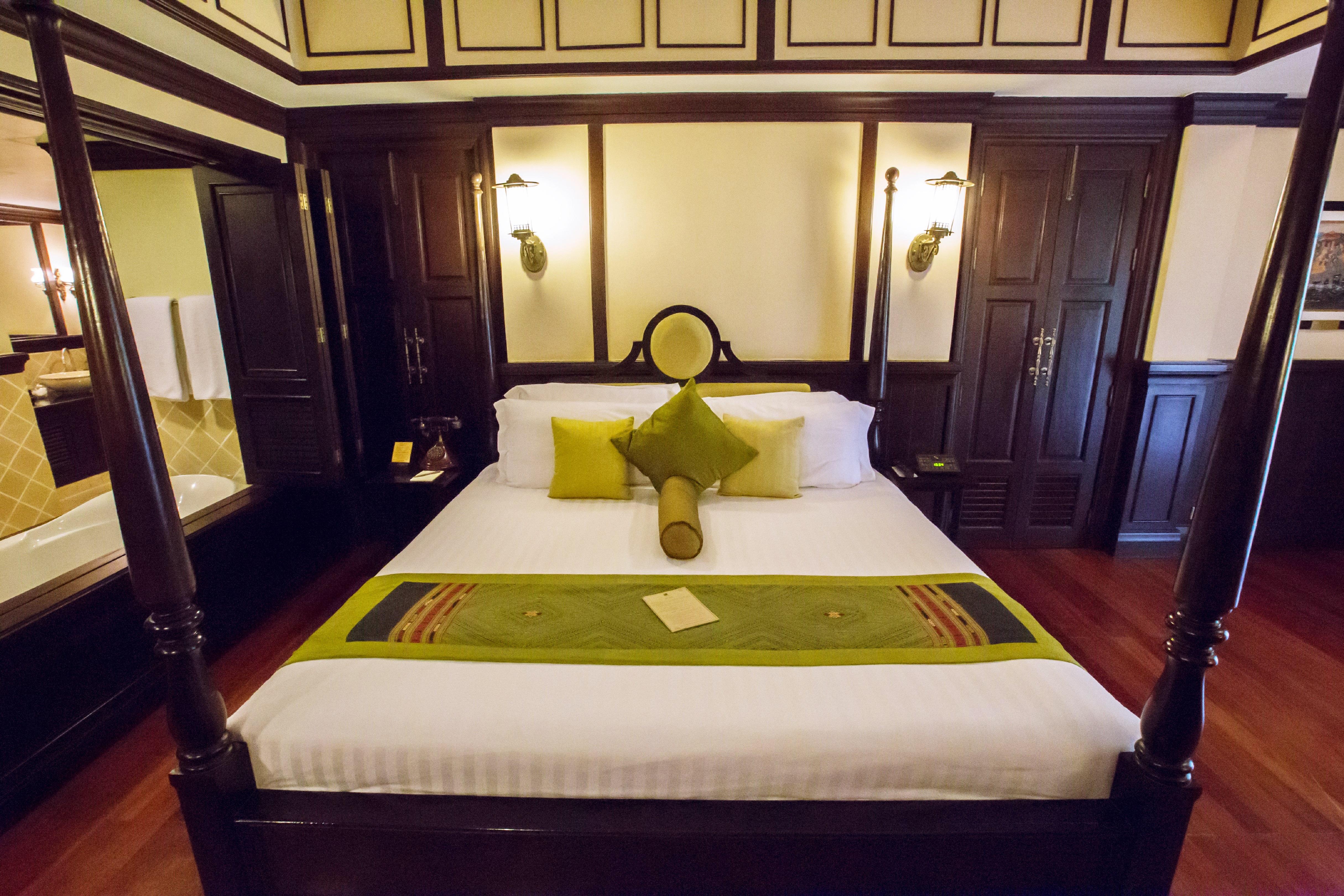 Wora Bura Hua Hin Resort & Spa HHQ Exterior foto A bedroom at the hotel