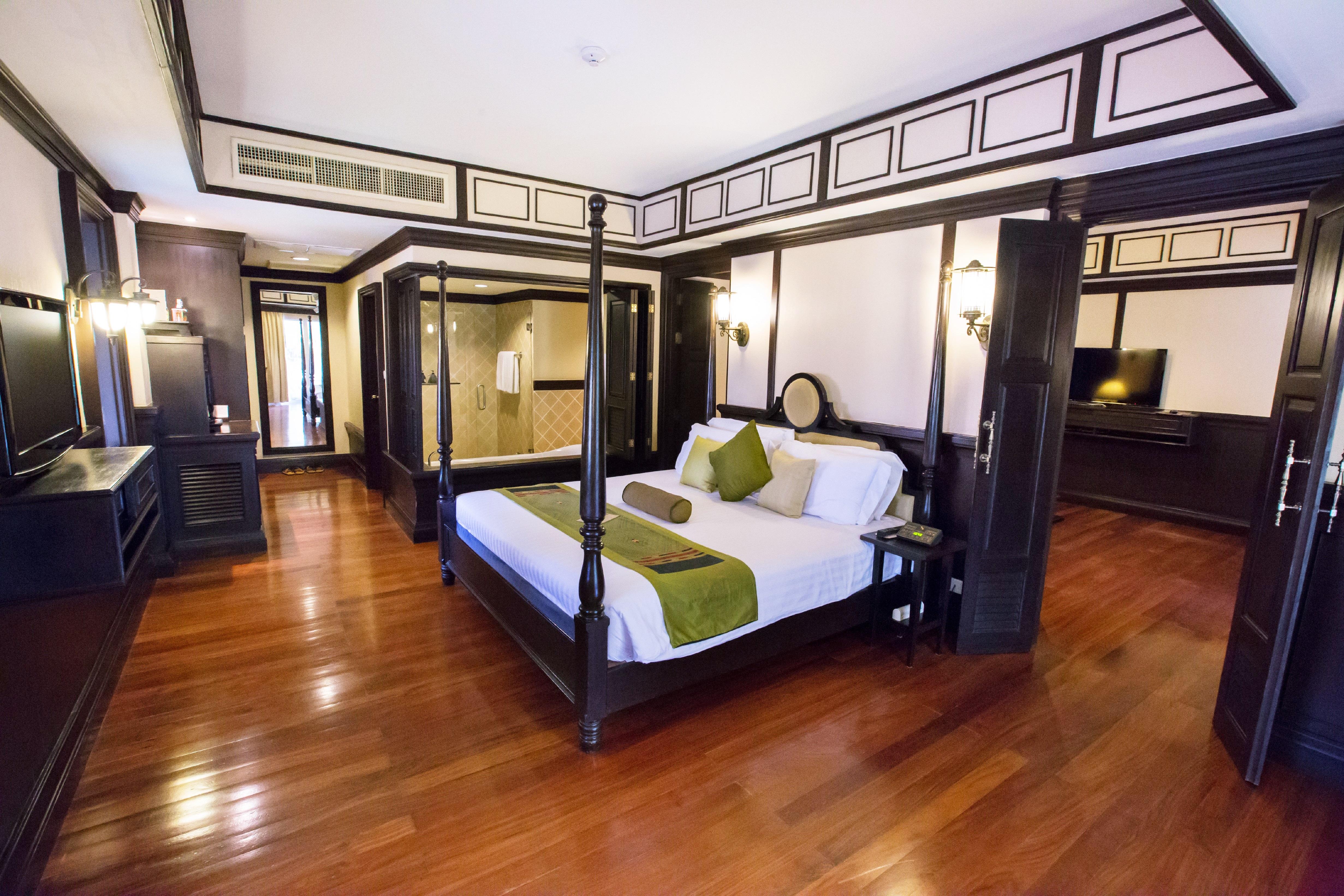 Wora Bura Hua Hin Resort & Spa HHQ Exterior foto A suite at the Royal Thai Suite