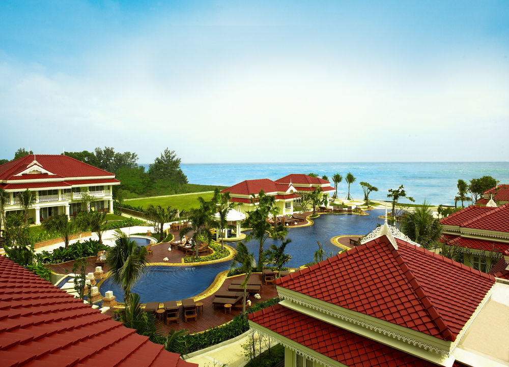 Wora Bura Hua Hin Resort & Spa HHQ Exterior foto Vinpearl Hotel Nha Trang