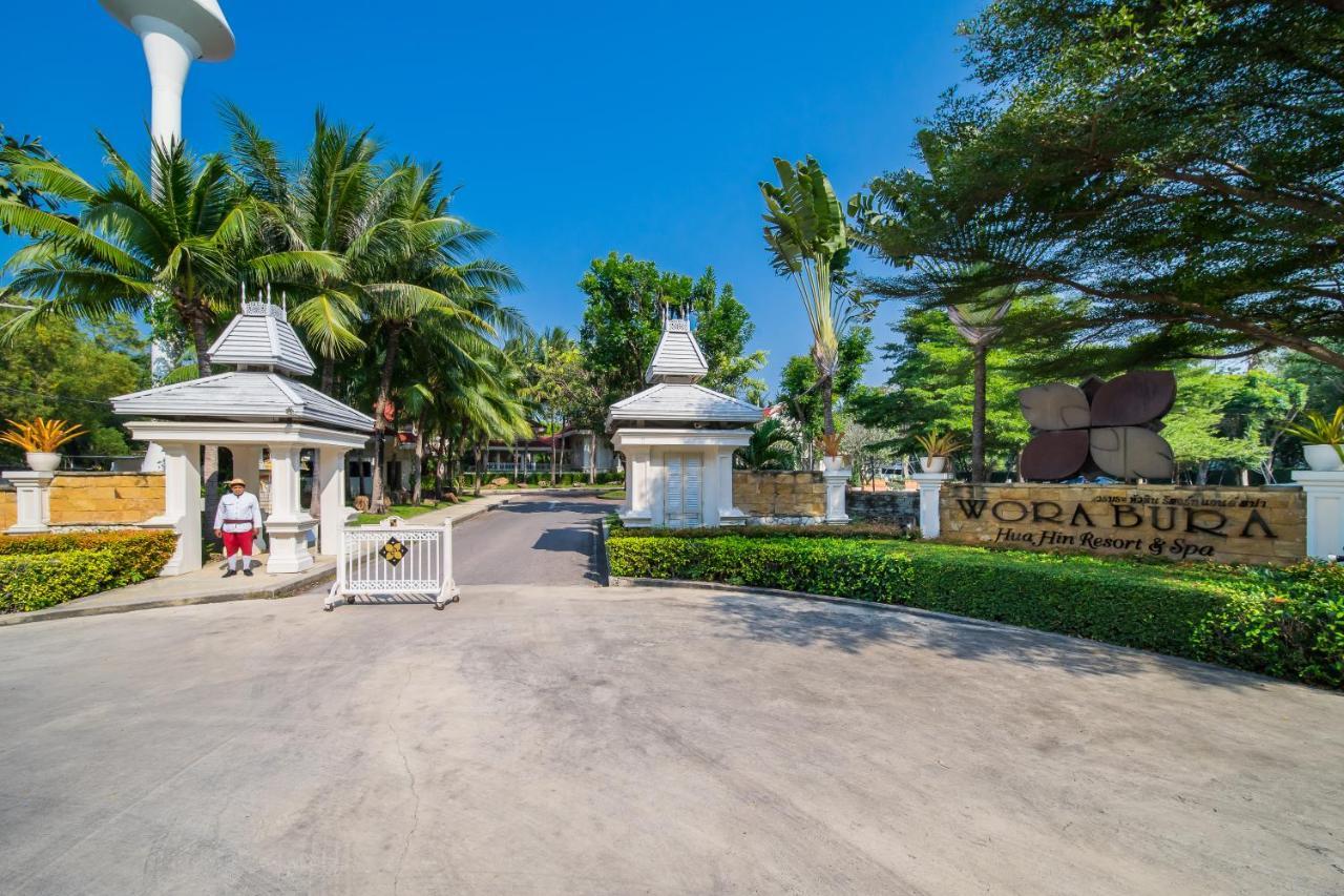 Wora Bura Hua Hin Resort & Spa HHQ Exterior foto Vora Burapha entrance