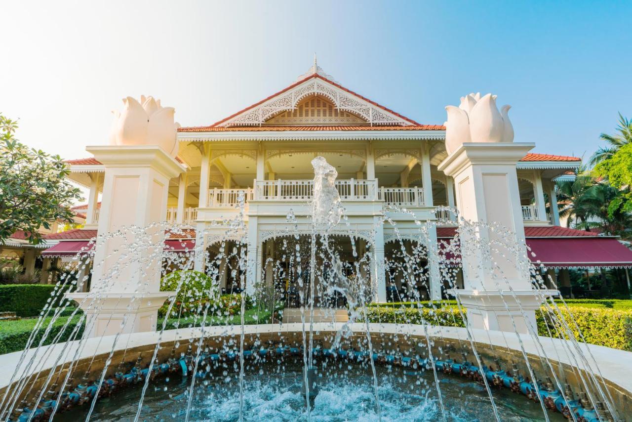 Wora Bura Hua Hin Resort & Spa HHQ Exterior foto The E&O 88 Hotel