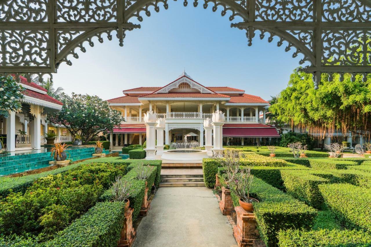 Wora Bura Hua Hin Resort & Spa HHQ Exterior foto The Sukhothai Hotel